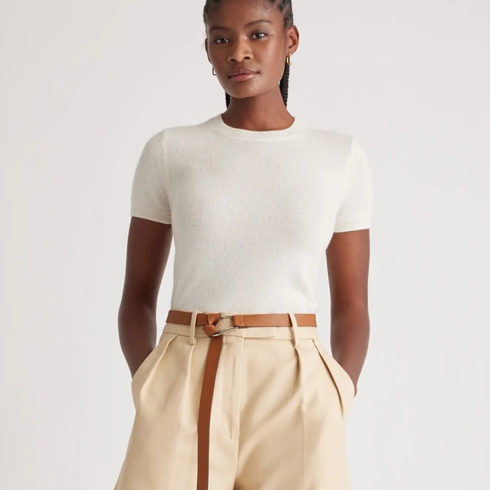 Quince Sz Medium Ivory Mongolian Cashmere Tee Sweater
